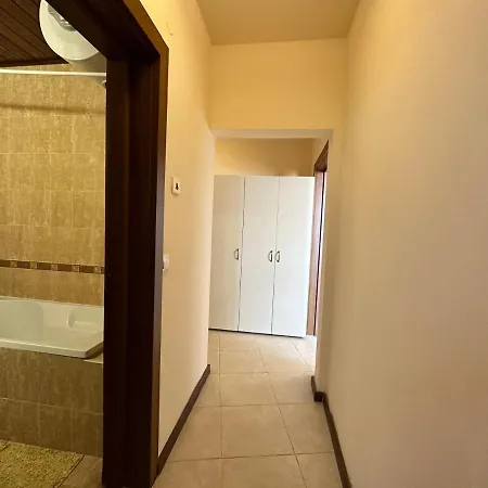 アパート Neon Luxury Next To The Gondola バンスコ