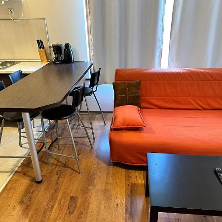 Neon Luxury Next To The Gondola * バンスコ