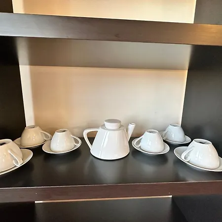 Neon Luxury Next To The Gondola * バンスコ